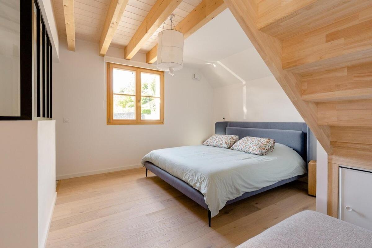 Duplex Vue Et Montagne A Apartment *