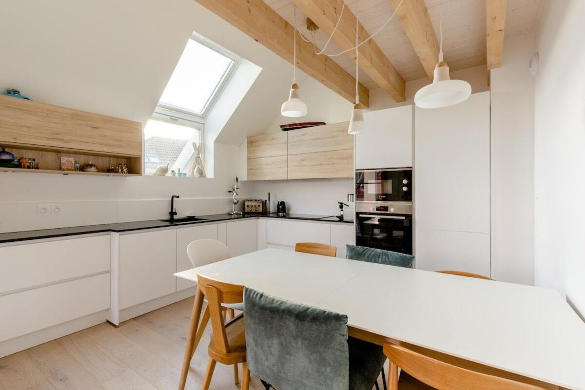 Duplex Vue Et Montagne A Apartment Talloires